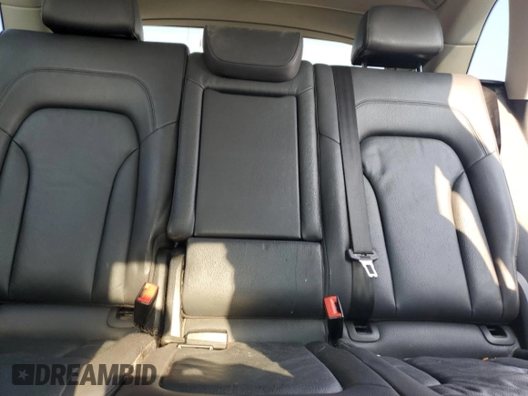 2015 Audi Q5 Premium Plus z VIN WA1DGAFPXFA113801, wystawiony jako Copart lot #59322725 z przebiegiem 121 051 mil mil oraz Szkoda całkowita • Salvage title. Historia ofert i sprzedaży dostępna na DreamBid. Obrazek 10.