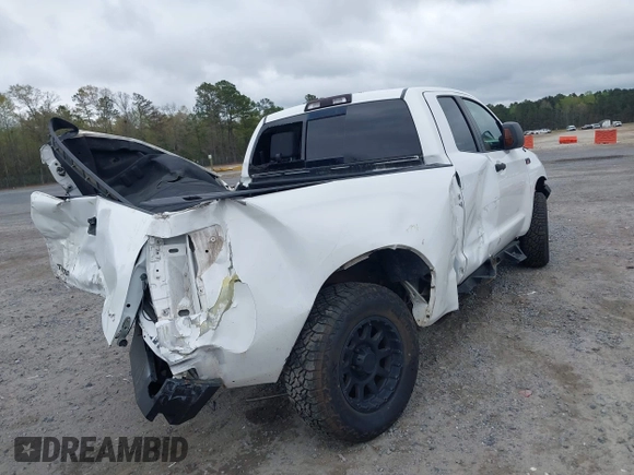 2009 Toyota Tundra 4WD Truck with VIN 5TFBW54119X085037, listed as a IAAI auction lot 41914195 with 211,913 mi miles. Bid and sale history available at carsss.com. Image 4.