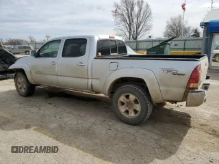 2006 Toyota Tacoma z VIN 5TEMU52N66Z163840, wystawiony jako Copart lot #44407764 z przebiegiem 239 100 mil mil oraz Szkoda całkowita • Salvage title. Historia ofert i sprzedaży dostępna na DreamBid. Obrazek 2.