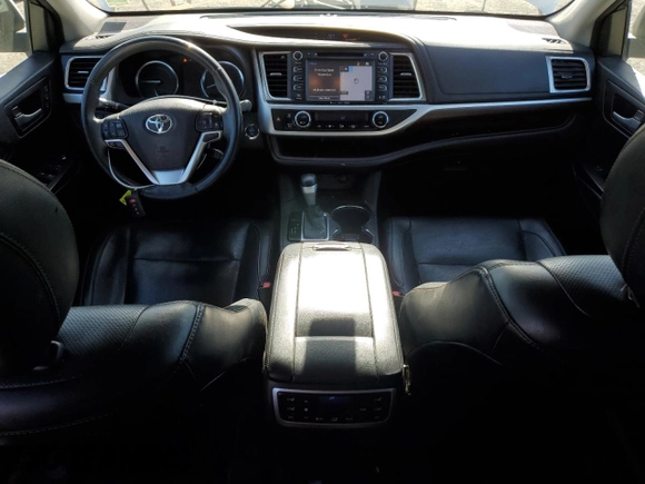 2016 Toyota Highlander Hybrid Limited with VIN 5TDDCRFH7GS016035, listed as a Copart auction lot 51459913 with 200,879 mi miles. Bid and sale history available at carsss.com. Image 8.