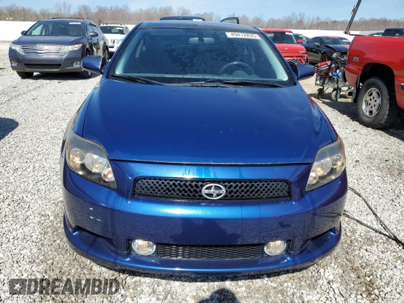 2009 Scion tC z VIN JTKDE167990286174, wystawiony jako Copart lot #49412835 z przebiegiem 91 031 mil mil oraz Nie do naprawy • Non repairable. Historia ofert i sprzedaży dostępna na DreamBid. Obrazek 5.
