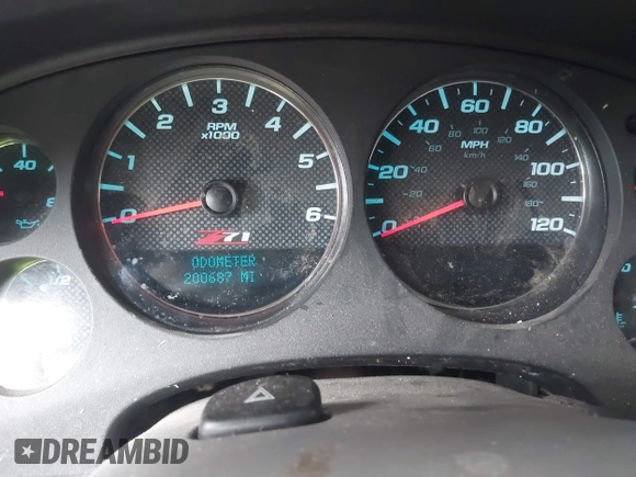 2013 Chevrolet Tahoe LT with VIN 1GNSKBE01DR270967, listed as a IAAI auction lot 41875788 with 200,687 mi miles and . Bid and sale history available at DreamBid. Image 7.