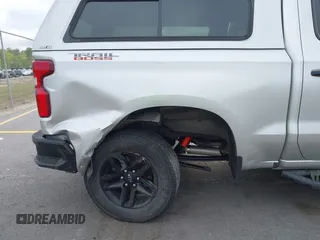 2019 Chevrolet Silverado 1500 LT Trail Boss with VIN 3GCPYFED5KG114905, listed as a IAAI auction lot 41961427 with 66,838 mi miles and . Bid and sale history available at DreamBid. Image 17.