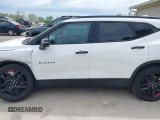 2024 Chevrolet Blazer LT with VIN 3GNKBDR45RS195056, listed as a IAAI auction lot 42241495 with 8,332 mi miles and . Bid and sale history available at DreamBid. Image 14.