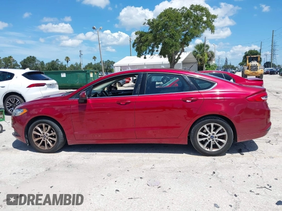 2017 Ford Fusion SE with VIN 3FA6P0H74HR193925, listed as a IAAI auction lot 42490505 with 82,624 mi miles and . Bid and sale history available at DreamBid. Image 14.