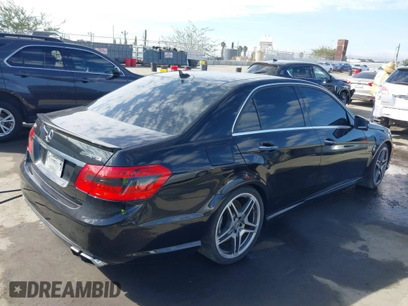 2010 Mercedes-Benz E 63 AMG with VIN WDDHF7HBXAA162896, listed as a IAAI auction lot 41698765 with 137,519 mi miles and . Bid and sale history available at DreamBid. Image 4.