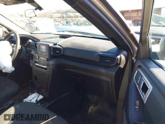 2022 Ford Police Interceptor с VIN 1FM5K8AC9NGB45765, выставлен на аукционе IAAI как лот 41642777 с пробегом 23 645 миль миль и . История ставок и продаж доступна на DreamBid. Изображение 5.