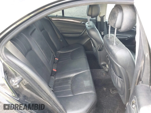 2006 Mercedes-Benz C 230 Sport с VIN WDBRF56HX6F733743, выставлен на аукционе IAAI как лот 41501939 с пробегом 259 187 миль миль и . История ставок и продаж доступна на DreamBid. Изображение 8.