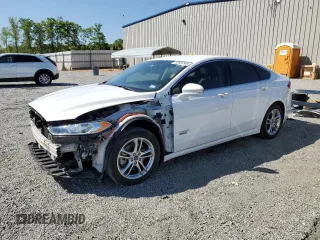 2015 Ford Fusion Energi Titanium with VIN 3FA6P0SU9FR253600, listed as a Copart auction lot 53632545 with 40,538 mi miles and Clean Title. Bid and sale history available at carsss.com. Image 1.