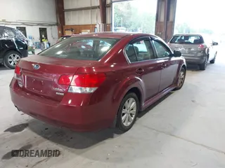 2012 Subaru Legacy Premium z VIN 4S3BMBG64C3035873, wystawiony jako IAAI lot #42836759 z przebiegiem 221 237 mil mil oraz . Historia ofert i sprzedaży dostępna na DreamBid. Obrazek 4.