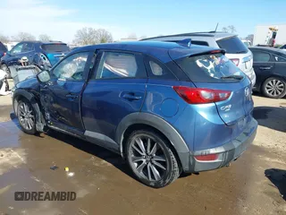 2018 Mazda CX-3 Touring z VIN JM1DKFC73J0301449, wystawiony jako IAAI lot #41678604 z przebiegiem 105 249 mil mil oraz . Historia ofert i sprzedaży dostępna na DreamBid. Obrazek 14.