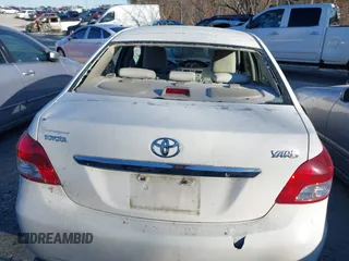 2008 Toyota Yaris with VIN JTDBT923781259232, listed as a IAAI auction lot 41620242 with 123,768 mi miles and . Bid and sale history available at carsss.com. Image 16.