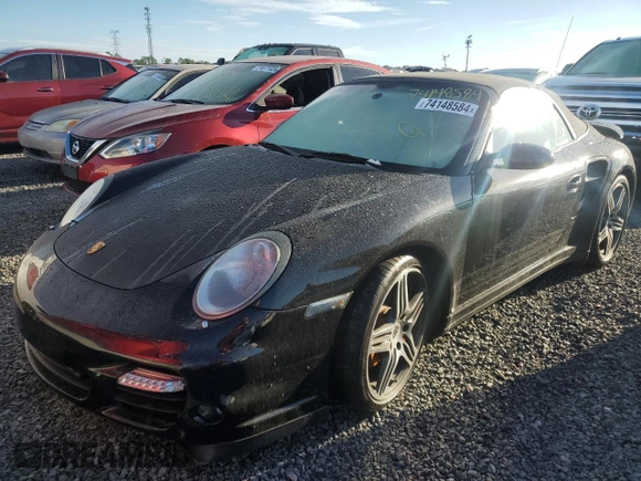 2008 Porsche 911 z VIN WP0CD29968S788944, wystawiony jako Copart lot #74148584 z przebiegiem Nie podano mil oraz Szkoda całkowita • Salvage title. Historia ofert i sprzedaży dostępna na DreamBid. Obrazek 1.