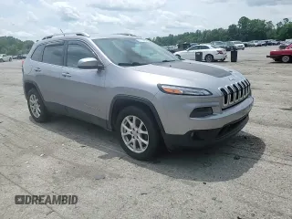 2017 Jeep Cherokee Latitude z VIN 1C4PJMCS0HD224115, wystawiony jako Copart lot #61713985 z przebiegiem 83 421 mil mil oraz Szkoda całkowita • Salvage title. Historia ofert i sprzedaży dostępna na DreamBid. Obrazek 14.