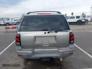 2003 Chevrolet TrailBlazer LS with VIN 1GNDT13S232204973, listed as a IAAI auction lot 41576952 with 261,709 mi miles. Bid and sale history available at carsss.com. Image 16.