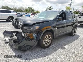 2019 Jeep Cherokee Latitude Plus with VIN 1C4PJMLB4KD162564, listed as a Copart auction lot 60292615 with 61,167 mi miles and Salvage title. Bid and sale history available at DreamBid. Image 1.