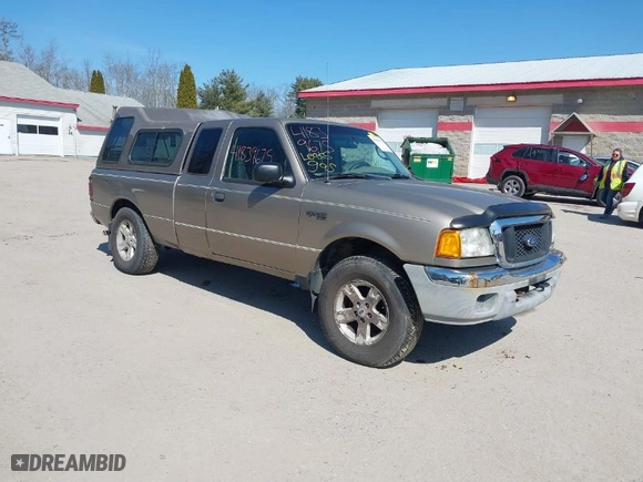 2004 Ford Ranger XL Fleet with VIN 1FTZR15E84TA11419, listed as a IAAI auction lot 41839675 with 178607 miles. Bid and sale history available at carsss.com. Image 1.