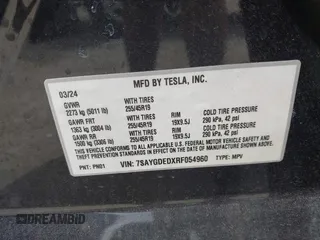 2024 Tesla Model Y с VIN 7SAYGDEDXRF054960, выставлен на аукционе IAAI как лот 42585098 с пробегом 17 703 миль миль и . История ставок и продаж доступна на DreamBid. Изображение 9.