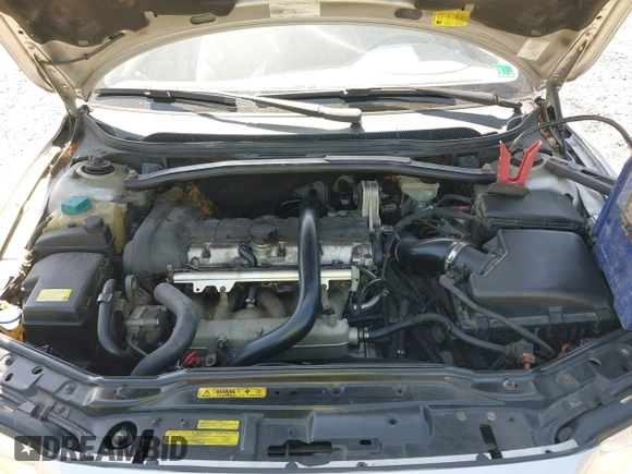 2006 Volvo V70 2.5L Turbo with VIN YV1SW592062557300, listed as a IAAI auction lot 42186688 with 206,502 mi miles and . Bid and sale history available at DreamBid. Image 10.