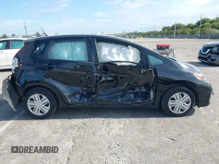 2020 Honda Fit LX z VIN 3HGGK5H44LM731885, wystawiony jako IAAI lot #42177284 z przebiegiem 24 814 mil mil oraz . Historia ofert i sprzedaży dostępna na DreamBid. Obrazek 13.