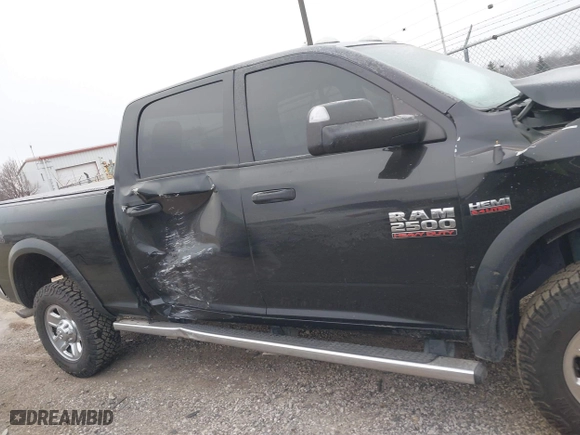 2018 Ram 2500 Tradesman with VIN 3C6UR5CJ3JG364782, listed as a IAAI auction lot 41280809 with 40,819 mi miles. Bid and sale history available at carsss.com. Image 13.