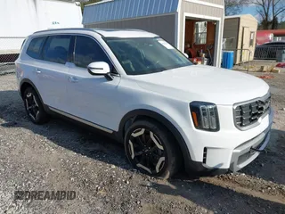 2024 Kia Telluride S z VIN 5XYP64GC7RG464799, wystawiony jako IAAI lot #40941047 z przebiegiem 20 572 mil mil oraz . Historia ofert i sprzedaży dostępna na DreamBid. Obrazek 1.