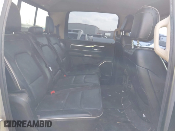 2019 Ram 1500 Laramie with VIN 1C6SRFJT8KN686506, listed as a IAAI auction lot 42499382 with 145,287 mi miles and . Bid and sale history available at DreamBid. Image 8.