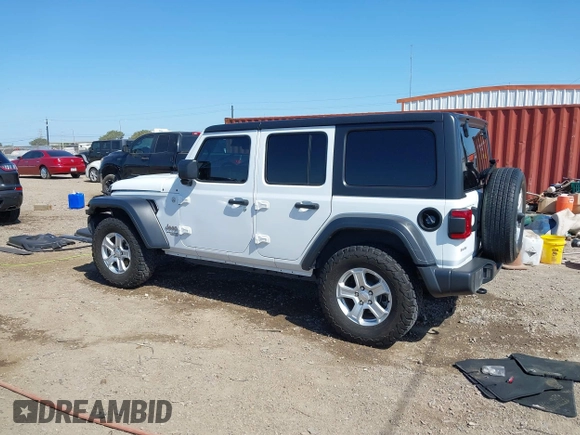 2021 Jeep Wrangler Unlimited Willys with VIN 1C4HJXDN7MW535893, listed as a IAAI auction lot 41984525 with 61,945 mi miles and . Bid and sale history available at DreamBid. Image 3.