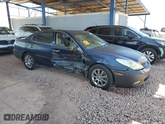2003 Lexus ES 300 with VIN JTHBF30G430107593, listed as a Copart auction lot 52400765 with 270,767 mi miles and Salvage Title. Bid and sale history available at DreamBid. Image 4.