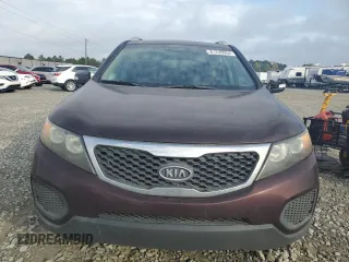 2012 Kia Sorento LX with VIN 5XYKT4A28CG267697, listed as a Copart auction lot 81220954 with 176,984 mi miles and Non Repairable. Bid and sale history available at carsss.com. Image 5.