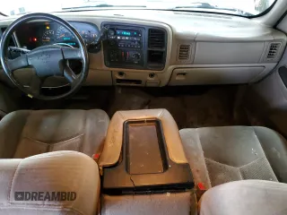2004 Chevrolet Tahoe LS with VIN 1GNEC13V84R105291, listed as a Copart auction lot 87709865 with 267,600 mi miles and Salvage Title. Bid and sale history available at carsss.com. Image 8.