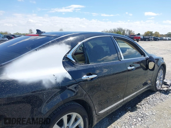 2011 Lexus LS 460 z VIN JTHCL5EF3B5010315, wystawiony jako IAAI lot #41842776 z przebiegiem 91 938 mil mil oraz . Historia ofert i sprzedaży dostępna na DreamBid. Obrazek 6.
