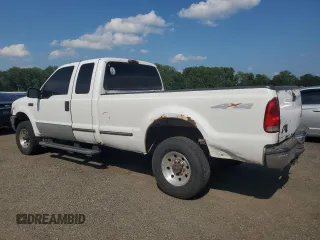 1999 Ford F-250 XL with VIN 1FTNX21LXXEC76365, listed as a Copart auction lot 63945125 with 522,235 mi miles and Clean title. Bid and sale history available at DreamBid. Image 2.