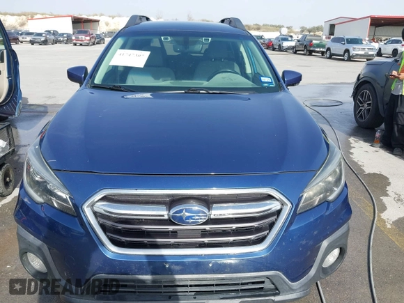 2019 Subaru Outback Premium with VIN 4S4BSAFC6K3381960, listed as a IAAI auction lot 41747307 with 161,657 mi miles and . Bid and sale history available at carsss.com. Image 6.