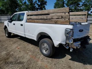 2017 Ford F-350 Platinum z VIN 1FT8W3B60HEC88640, wystawiony jako Copart lot #52675005 z przebiegiem 64 785 mil mil oraz Czysty tytuł • Clean title. Historia ofert i sprzedaży dostępna na DreamBid. Obrazek 2.
