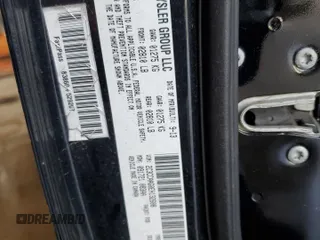2014 Chrysler 300 z VIN 2C3CCAAG0EH132608, wystawiony jako Copart lot #59217075 z przebiegiem 215 836 mil mil oraz Szkoda całkowita • Salvage title. Historia ofert i sprzedaży dostępna na DreamBid. Obrazek 12.