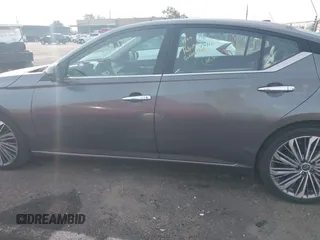 2023 Nissan Altima SL with VIN 1N4BL4EV6PN373414, listed as a IAAI auction lot 38292437 with 29,418 mi miles and . Bid and sale history available at DreamBid. Image 14.