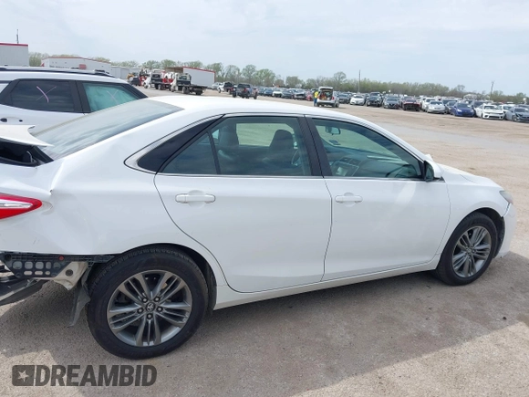 2017 Toyota Camry XLE with VIN 4T1BF1FKXHU401772, listed as a IAAI auction lot 41881656 with 127,003 mi miles. Bid and sale history available at carsss.com. Image 14.