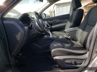 2018 Nissan Rogue SV with VIN KNMAT2MV6JP615917, listed as a Copart auction lot 54473945 with 141,941 mi miles and Salvage Title. Bid and sale history available at carsss.com. Image 7.