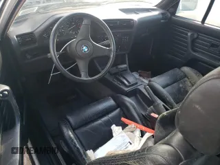 1987 BMW 3 Series z VIN WBABB2308H1941161, wystawiony jako Copart lot #73581994 z przebiegiem 143 155 mil mil oraz Szkoda całkowita • Salvage title. Historia ofert i sprzedaży dostępna na DreamBid. Obrazek 8.
