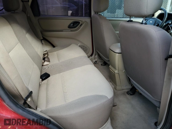 2004 Ford Escape XLS with VIN 1FMYU02144DA21005, listed as a Copart auction lot 45536325 with 189,661 mi miles and Salvage Title. Bid and sale history available at DreamBid. Image 11.
