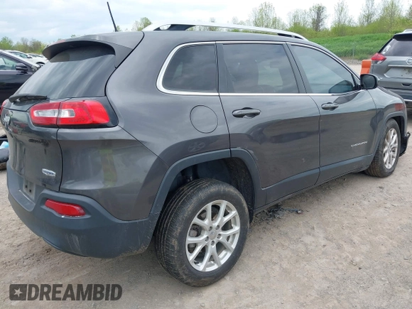 2018 Jeep Cherokee Latitude Plus с VIN 1C4PJLLB5JD510090, выставлен на аукционе IAAI как лот 42245508 с пробегом 69 618 миль миль и . История ставок и продаж доступна на DreamBid. Изображение 4.