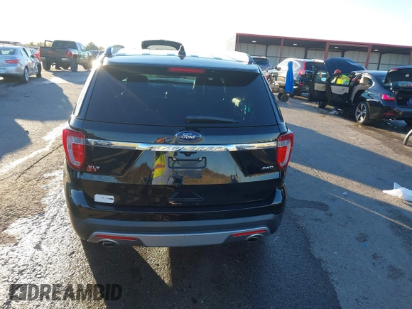 2017 Ford Explorer XLT z VIN 1FM5K8D8XHGB89706, wystawiony jako IAAI lot #40753077 z przebiegiem 96 578 mil mil oraz . Historia ofert i sprzedaży dostępna na DreamBid. Obrazek 17.
