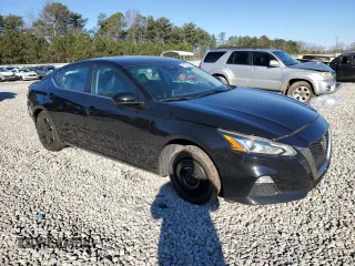 2022 Nissan Altima SR with VIN 1N4BL4CV1NN306526, listed as a Copart auction lot 41703665 with 72,969 mi miles and Salvage Title. Bid and sale history available at DreamBid. Image 4.