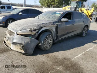 2017 Kia Cadenza Premium with VIN KNALB4J19H5091688, listed as a Copart auction lot 83215074 with 0 mi miles and Clean Title. Bid and sale history available at carsss.com. Image 1.