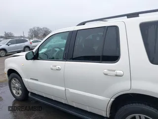 2002 Mercury Mountaineer Convenience z VIN 4M2ZU86W12ZJ35003, wystawiony jako IAAI lot #41193635 z przebiegiem 168 601 mil mil oraz . Historia ofert i sprzedaży dostępna na DreamBid. Obrazek 14.