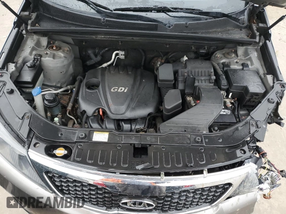 2012 Kia Sorento LX with VIN 5XYKTCA66CG270725, listed as a Copart auction lot 46607405 with Not Provided miles and Non Repairable. Bid and sale history available at DreamBid. Image 12.