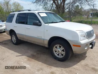 2002 Mercury Mountaineer Convenience z VIN 4M2ZU86W32ZJ21765, wystawiony jako IAAI lot #42209425 z przebiegiem 135 090 mil mil oraz . Historia ofert i sprzedaży dostępna na DreamBid. Obrazek 1.