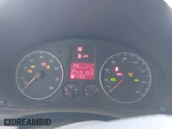 2009 Volkswagen Jetta SE with VIN 3VWRZ71K69M145816, listed as a IAAI auction lot 42607382 with 207,419 mi miles and . Bid and sale history available at DreamBid. Image 7.