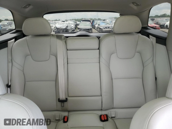 2018 Volvo XC60 Inscription with VIN LYVA22RL3JB086741, listed as a Copart auction lot 60791095 with 66,137 mi miles and Salvage title. Bid and sale history available at DreamBid. Image 10.